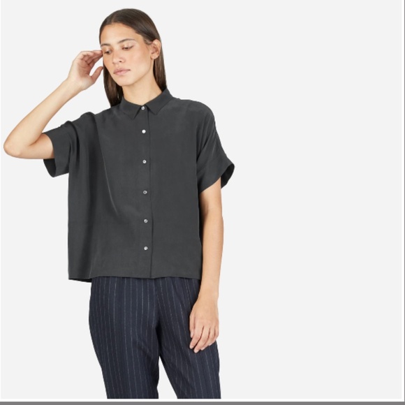 Everlane Tops - Everlane Silk Short Sleeve Square Shirt Black NWT 00  Short Sleeve